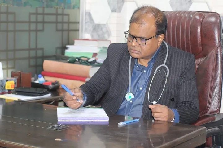 ডাঃ মোঃ আব্দুল মান্নান (মান্না)